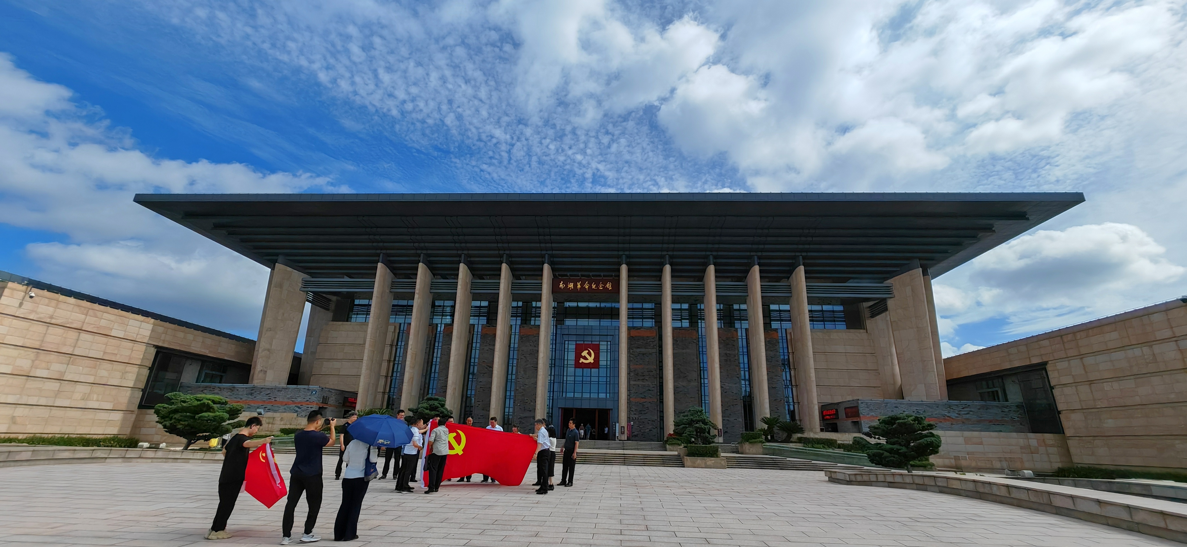 南湖纪念馆1.jpg